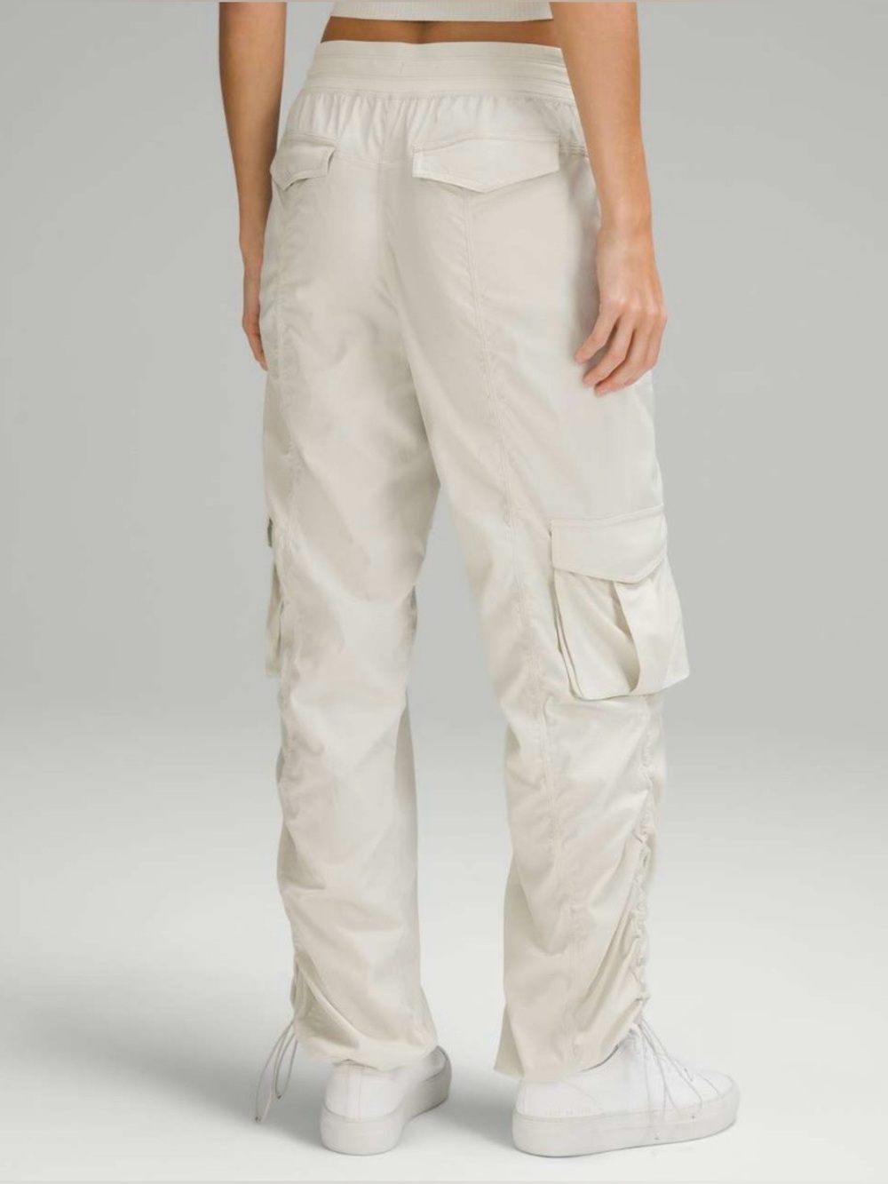 Lululemon Dance Studio Relaxed-Fit Mid-Rise Cargo Pants - Picture 3 of 6
